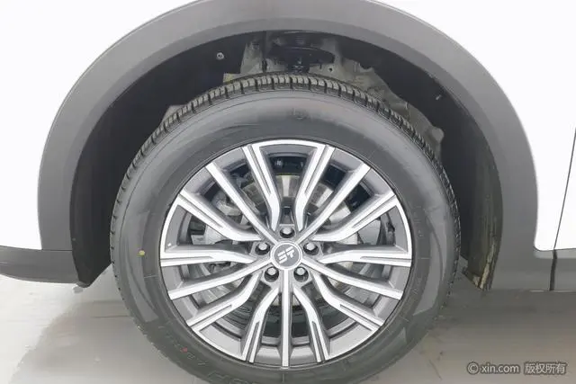 Chery Jetour Jietu X70 C-DM 1.5TD DHT Voyage EDITION PRO