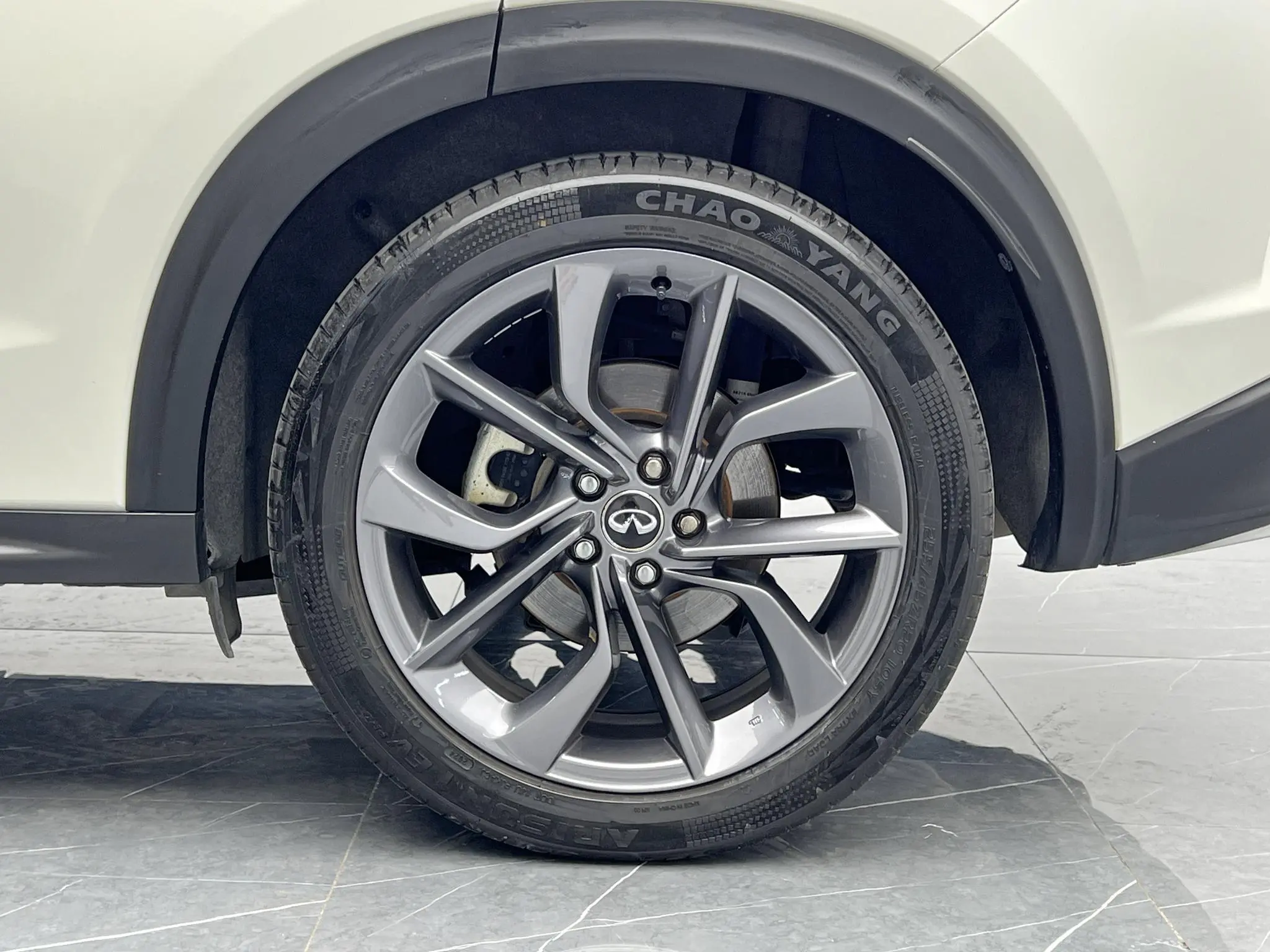 Infiniti Infiniti QX50 2.0T four-wheel drive smart version