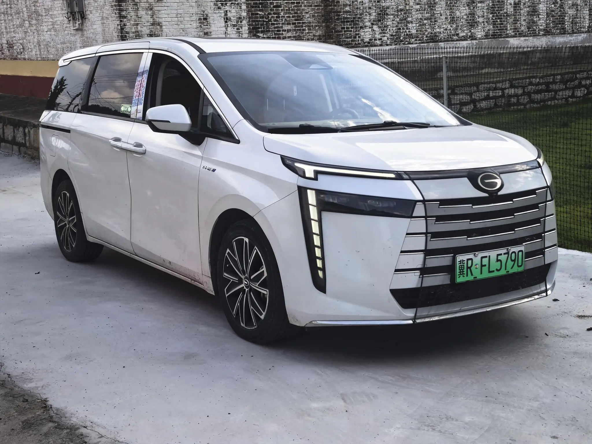 GAC Trumpchi E8 PHEV 2.0ATK 150km MAX+