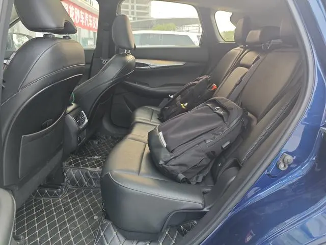 Infiniti Infiniti QX50 2.0T two-wheel drive fashion version