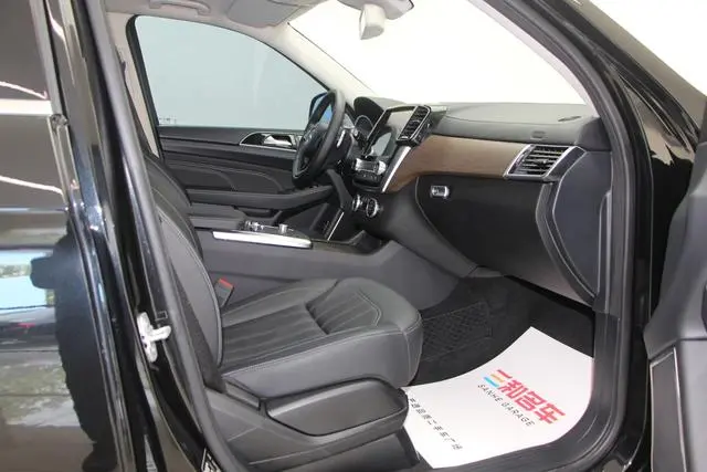 Beijing Beijing off-road BJ90 3.0T Executive Edition