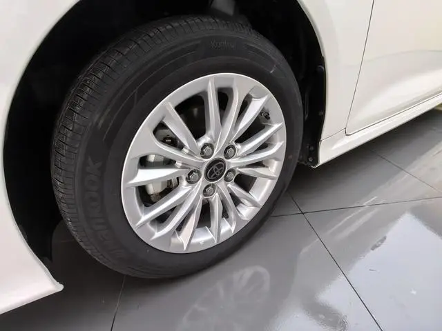 TOYOTA Asian lion 2.0L CVT Pioneer Edition