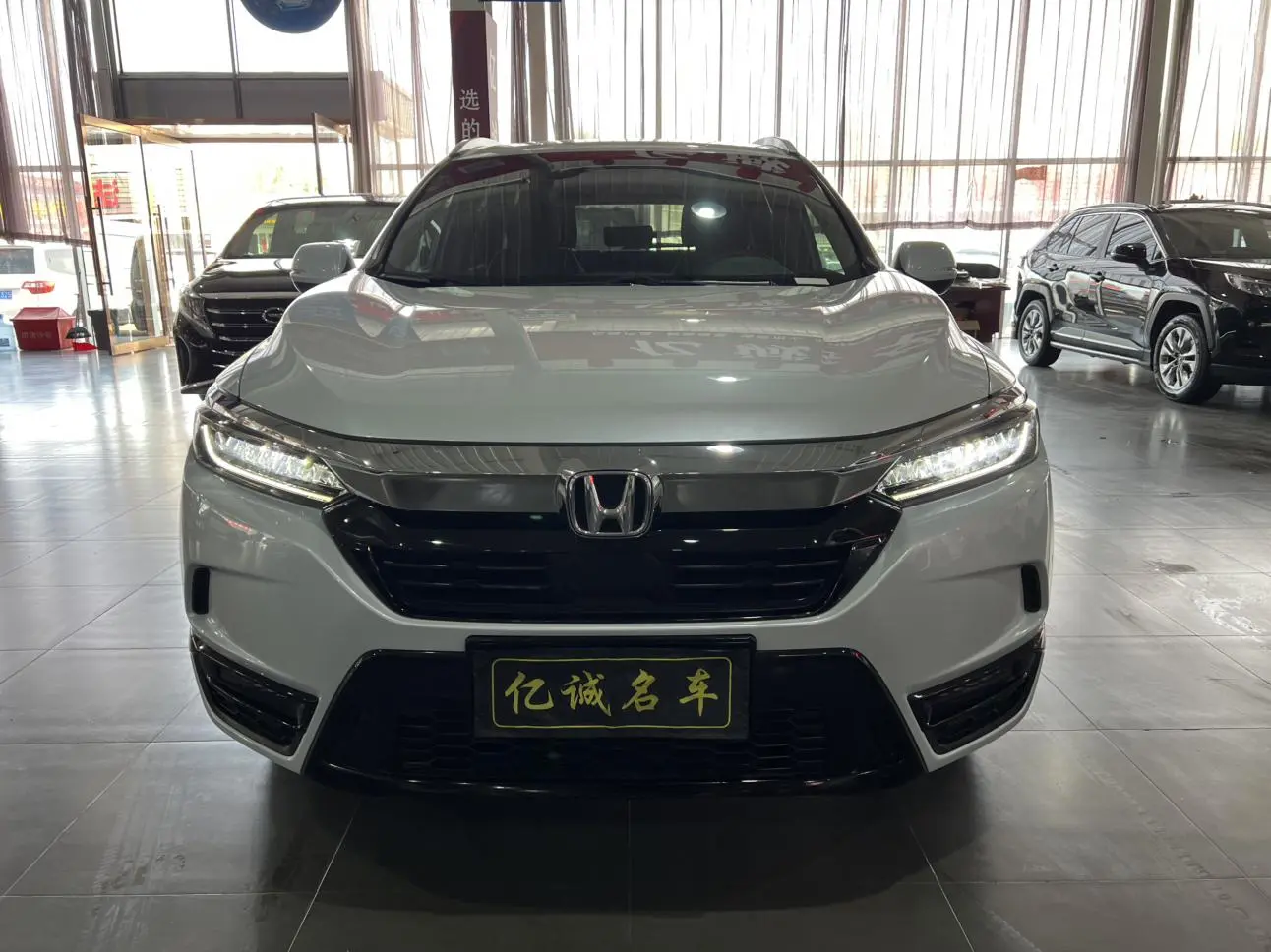 Honda Hao Ying 240TURBO CVT two-wheel drive Premium Edition