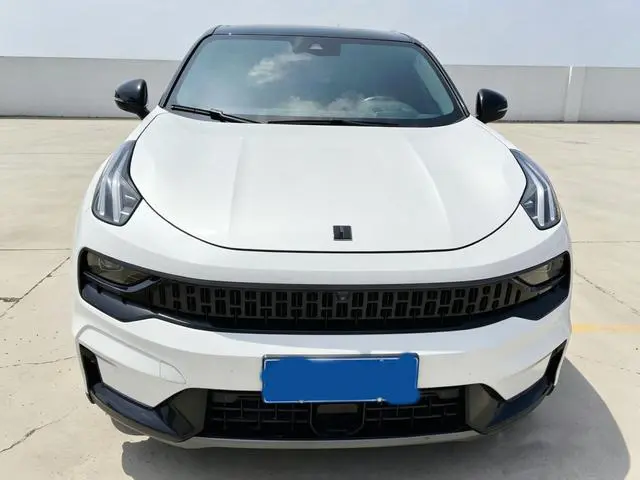 LYNK & CO Lynk 05 2.0TD four-wheel drive Halo