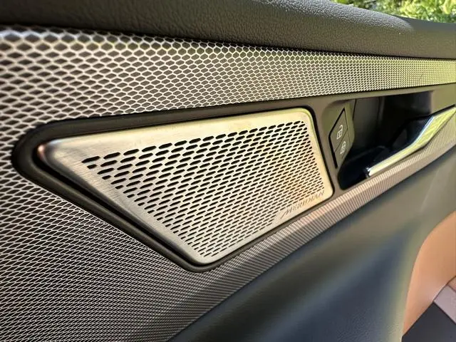 Jaguar Jaguar XEL 2.0T 250PS R-DYNAMIC S Enterprising Sports Edition