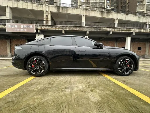 Dongfeng eπ eπ007 Extended range 200 Ruyi Edition