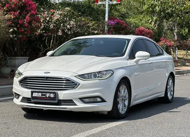 Ford Mondeo EcoBoost 180 fashion type