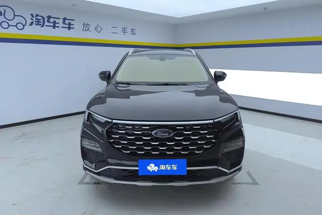 Ford Lingyu EcoBoost 225 7-seater platinum collar type
