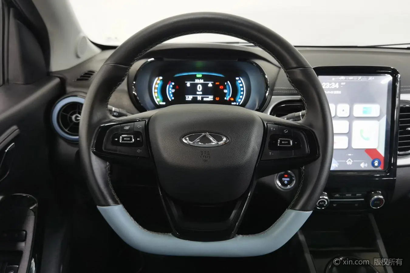 Chery Fulwin Little ant Sweet powder semi-sugar version ternary lithium 30.6 kWh 30kW 301km