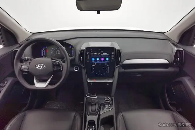 Hyundai Hyundai ix35 2.0L automatic two-wheel drive leading version GLS