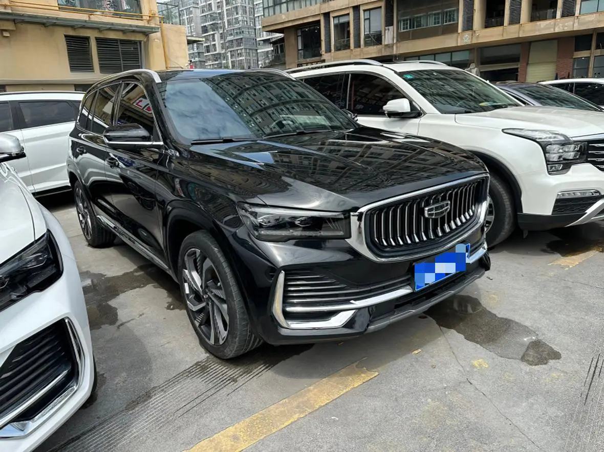 Geely Xingyue L 2.0TD high-power automatic two-wheel drive Skyrim version