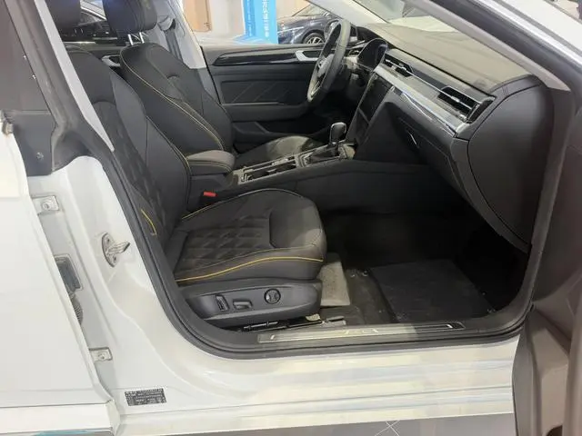 Volkswagen Volkswagen CC 380TSI Dazzling Edition