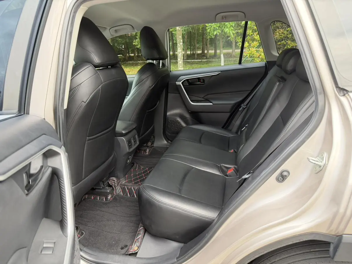 TOYOTA Wilanda 2.0L two-wheel drive leading version