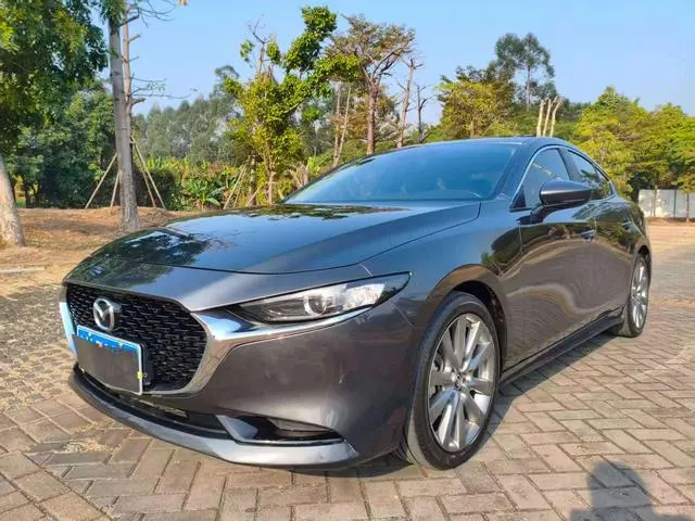 Mazda Mazda 3 Angkesaila 2.0L automatic quality elegant version