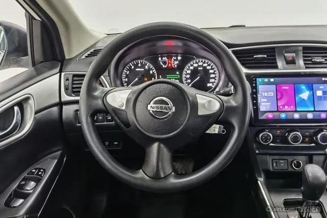 Nissan Xuan Yi Classic 1.6 XE CVT Exclusive Edition