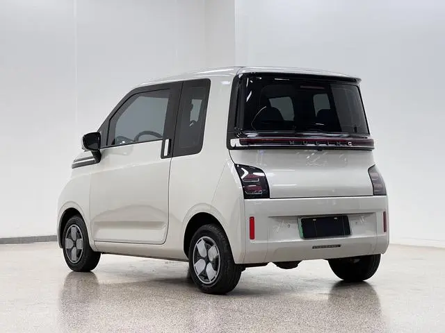 Wuling Wuling Air ev Clear Sky Four-seater advanced version