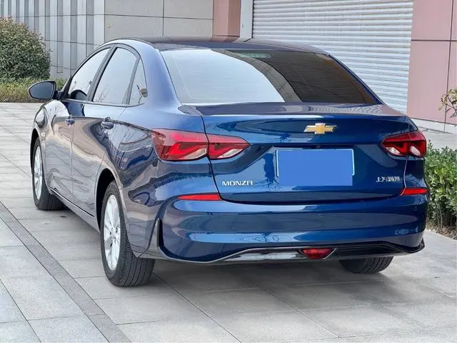 Chevrolet Cruze 1.5L Dual Clutch Enjoy Edition