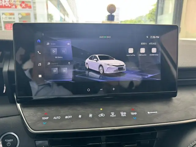 TOYOTA Camry Dual Engine 2.0 HGVP Deluxe Edition