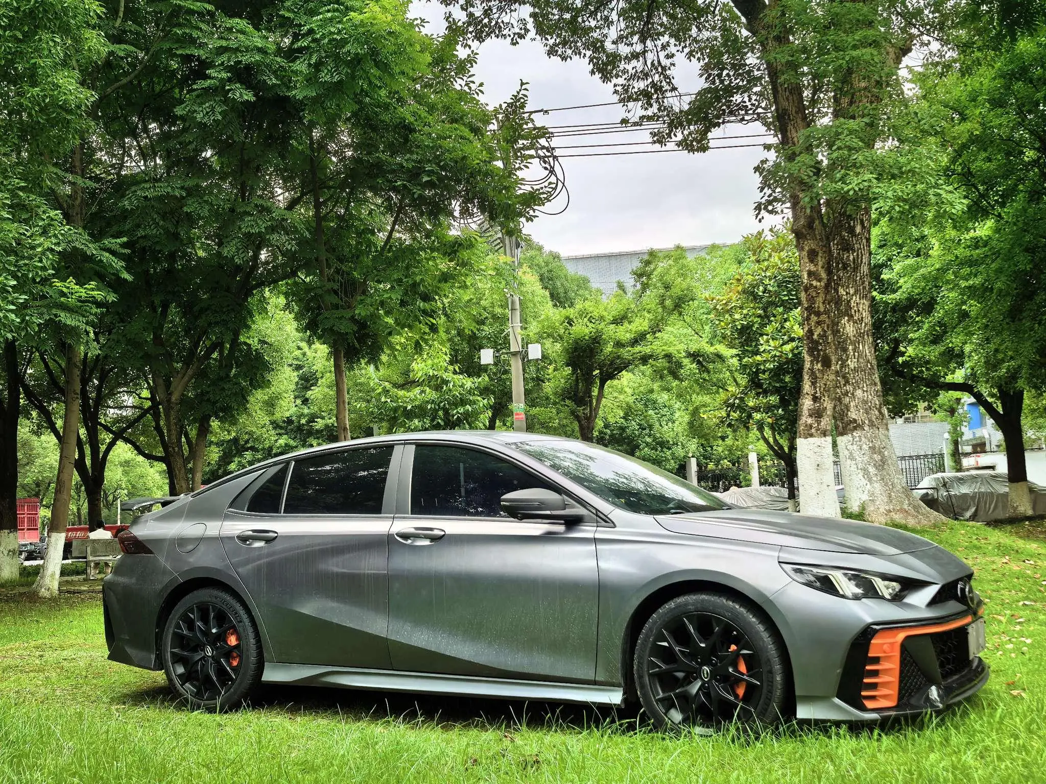 GAC Shadow Leopard 270T J16 R-Style track version