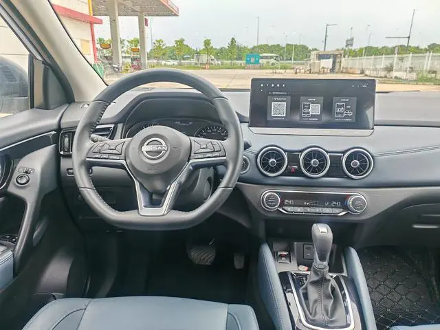 Nissan Qashqai Honor 2.0 L CVT XV+ Leading Edition
