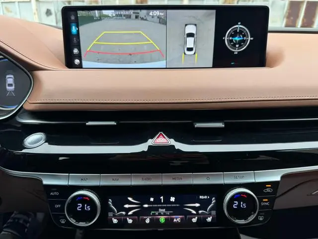 GENESIS Genisys G80 2.5T two-wheel drive Deluxe edition