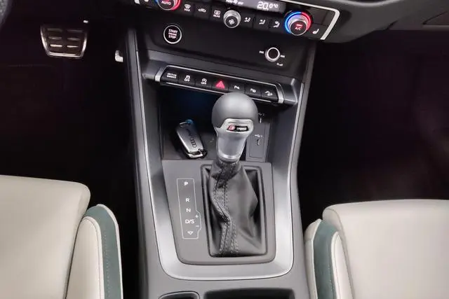 Audi Audi Q3 Sportback 45 TFSI quattro fashion launch special Edition