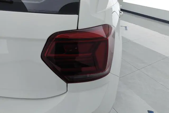 Volkswagen Polo Plus 1.5L automatic colorful technology version