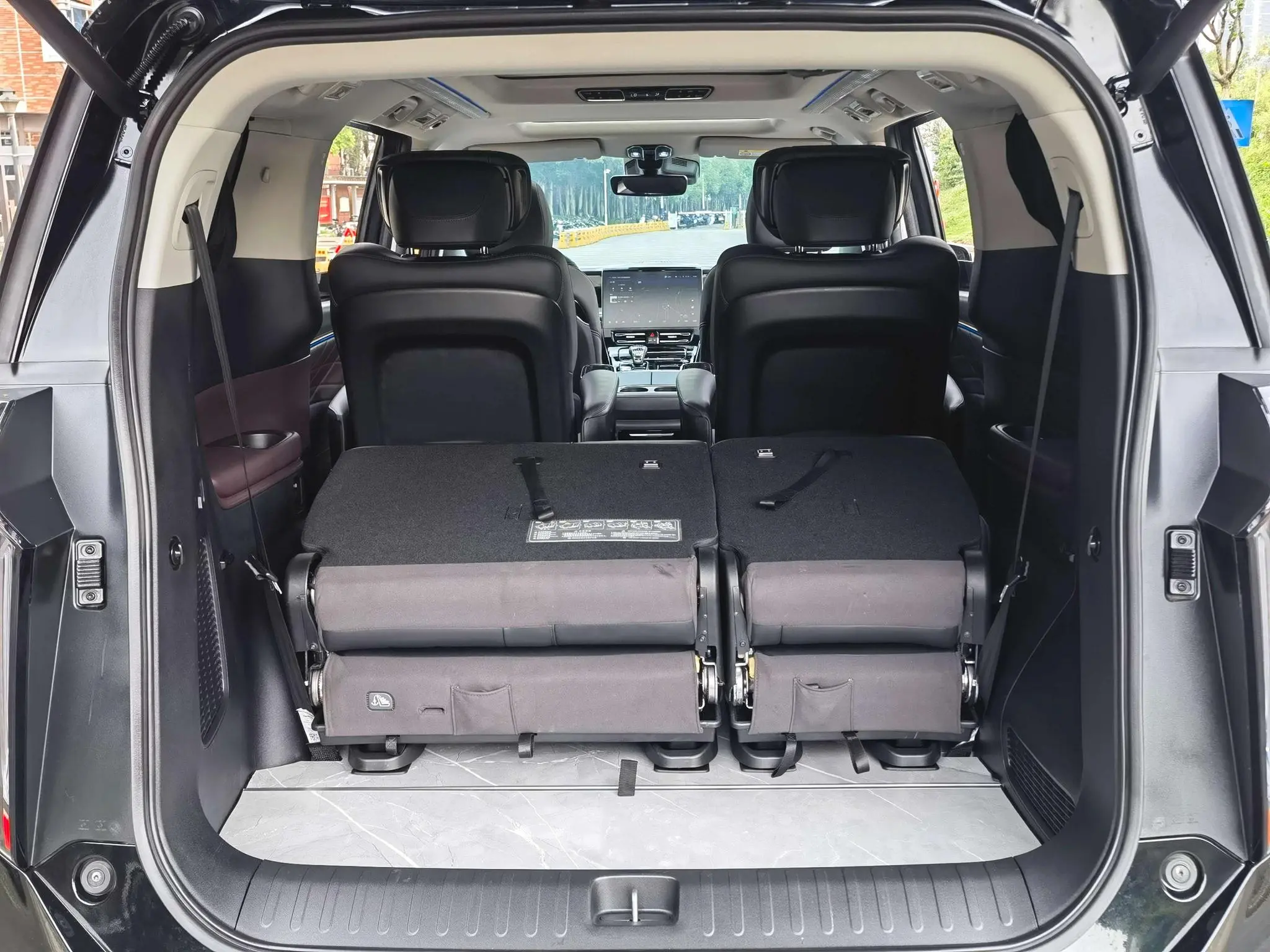 GAC Trumpchi M8 Master Series 2.0TM Super Hybrid Version