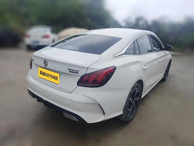 MG MG5 300TGI DCT Green Luxury Luxury Edition