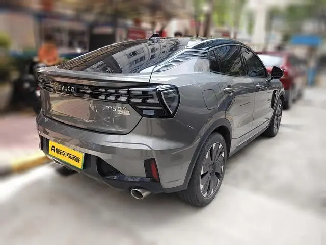 LYNK & CO Lynk &Co. 05 EM-P PHEV 1.5TD HALO