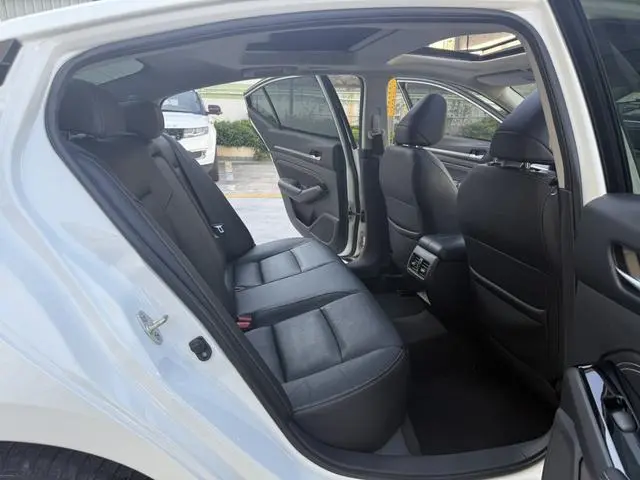 Nissan Teana 2.0 L XL Comfort Edition