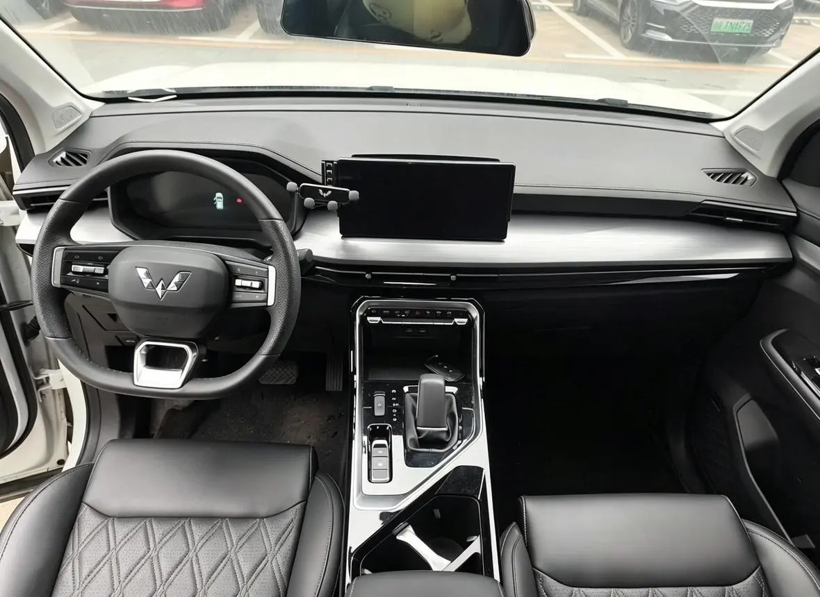Wuling Wuling Xingchen 2.0L DHT electric speed model