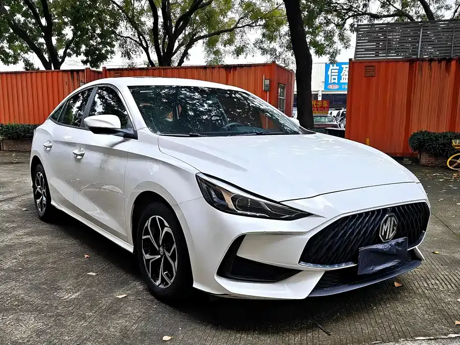 MG MG5 180DVVT CVT Youth Fashion Edition