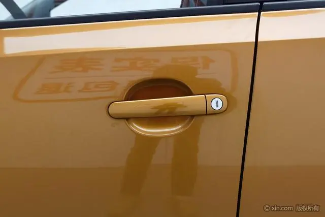 Volkswagen Polo 1.5L Cross Polo automatic