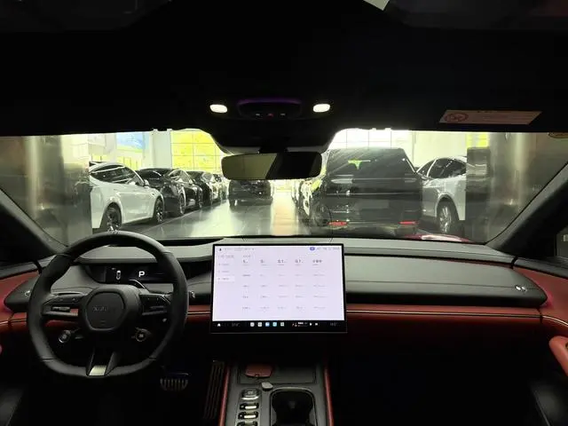 Xiaomi Xiaomi SU7 Four-wheel drive, long battery life, Max version