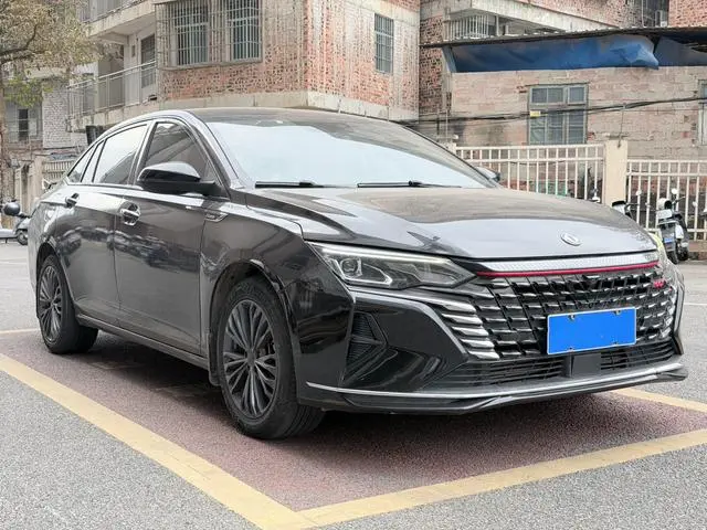 Dongfeng Fengshen Yi Hyun MAX 1.5T super cool Trendy Dad Version