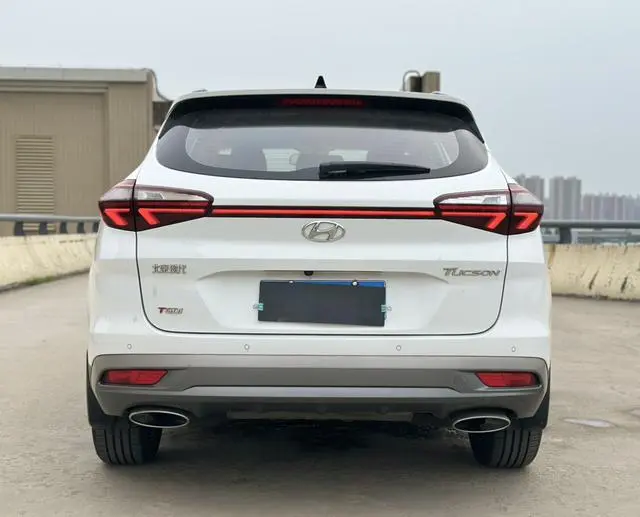 Hyundai Tucson 280TGDi dual-clutch two-wheel drive fashion version of the country VI