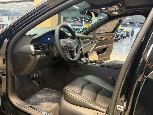 Cadillac Cadillac CT6 28T luxury
