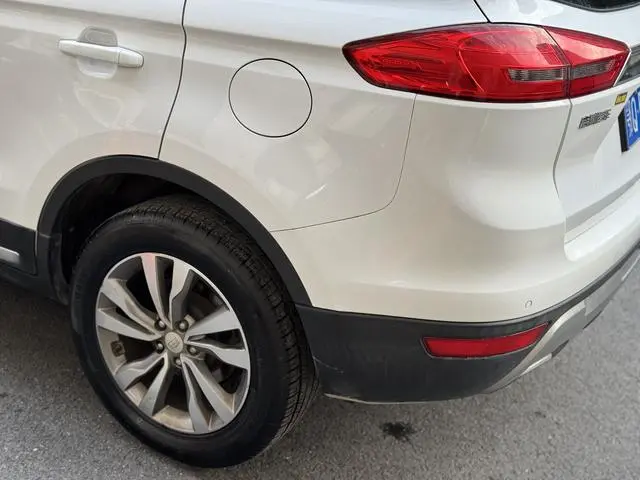Geely Boyue 1.8TD automatic two-wheel drive intelligent 4G connected version