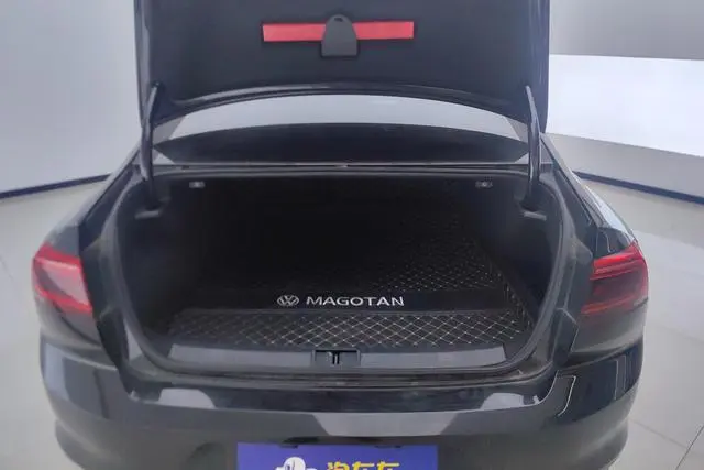 Volkswagen Magotan GTE Luxury