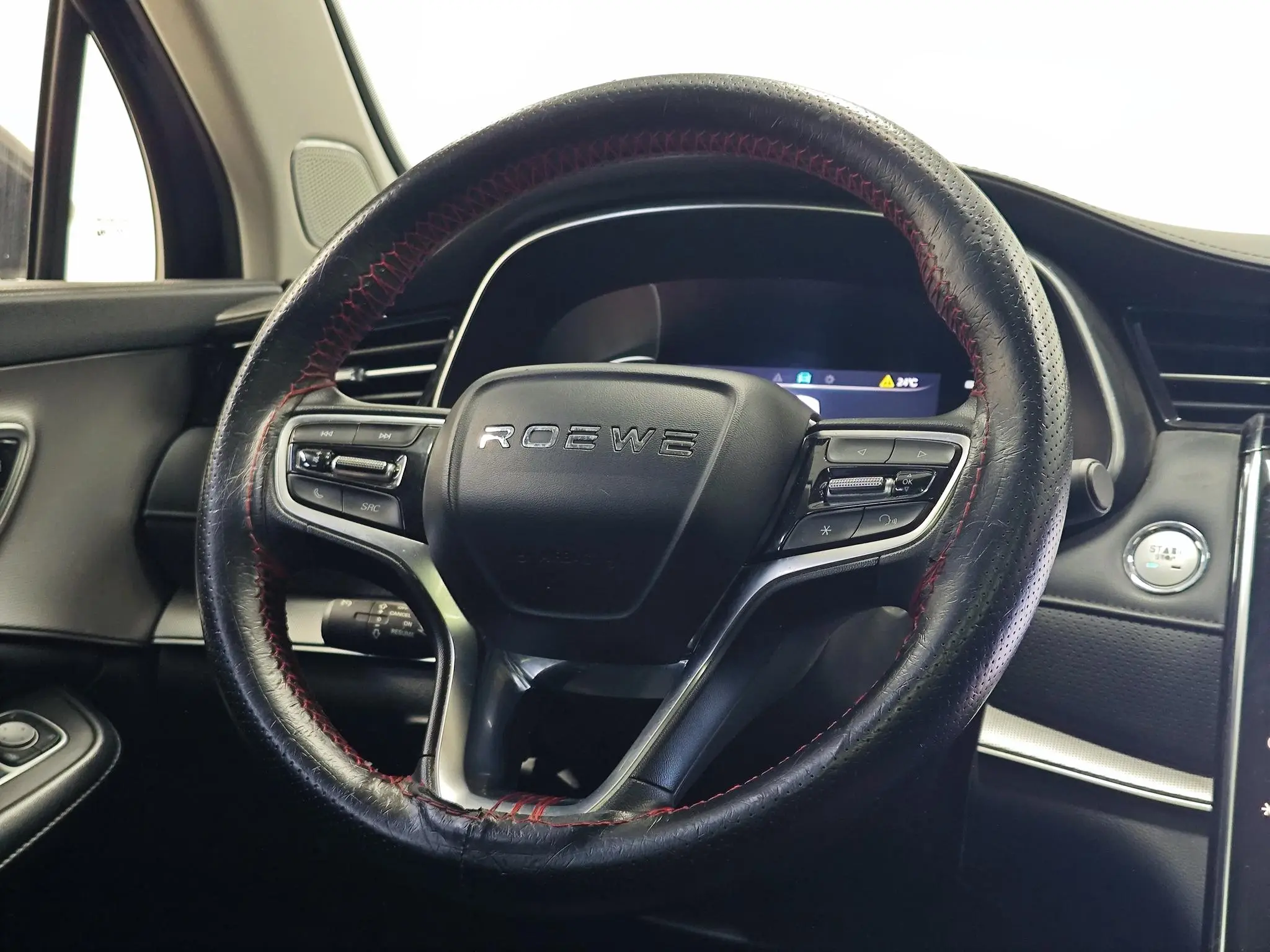 Roewe Roewe RX5 MAX Supreme series 300TGI automatic Luxury Cockpit Version