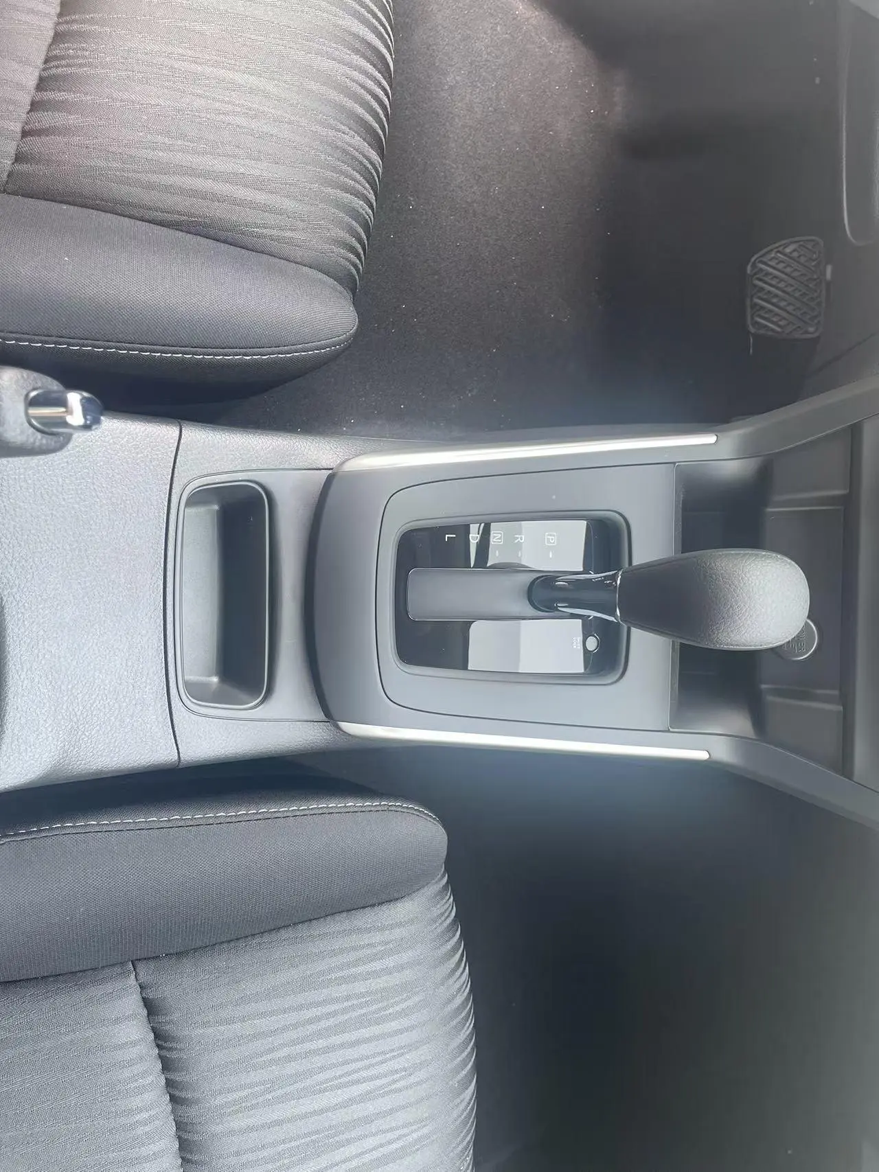 Nissan Xuan Yi Classic 1.6L CVT Peace of Mind Edition