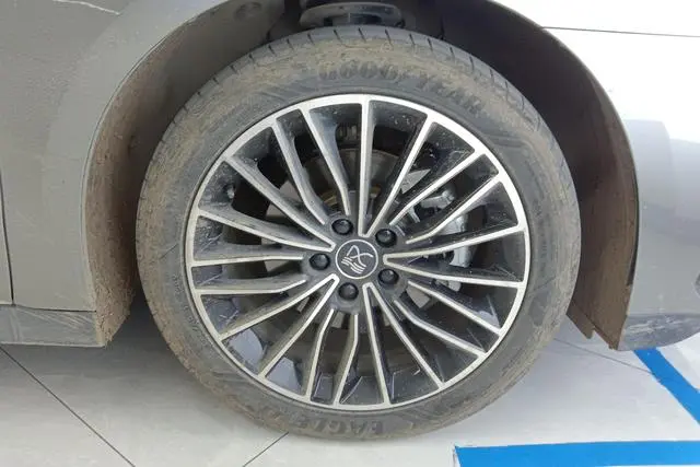 BYD Han DM DM-i 121KM exclusive type