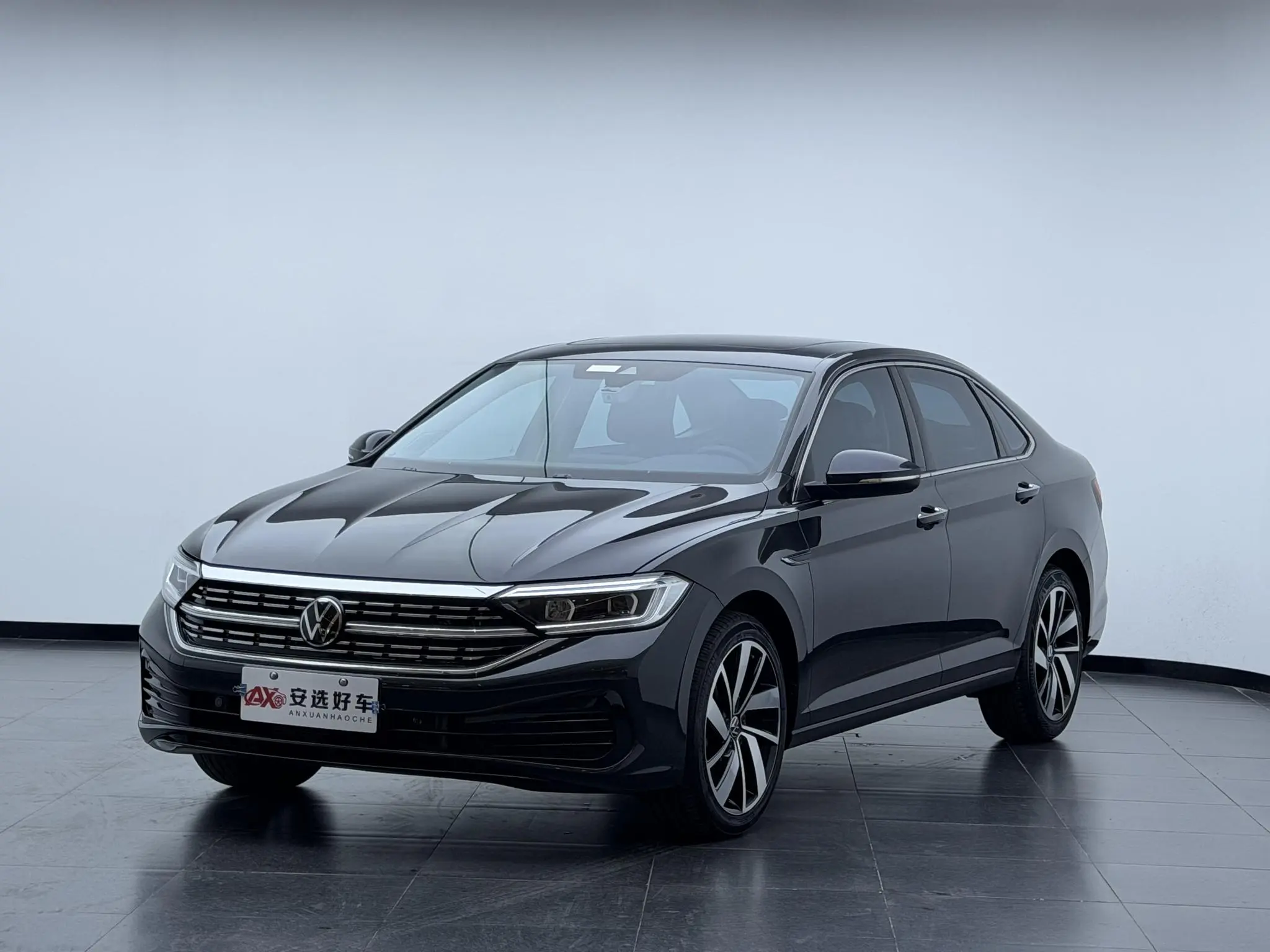Volkswagen Sagitar 300TSI DSG Excellent Edition