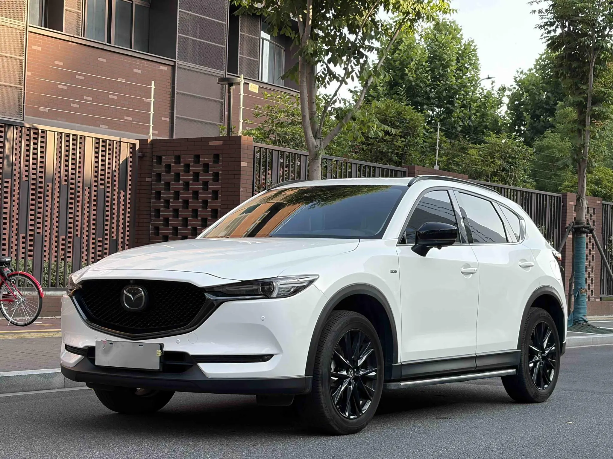 Mazda Mazda CX-5 2.5L automatic two-wheel drive Black Knight type