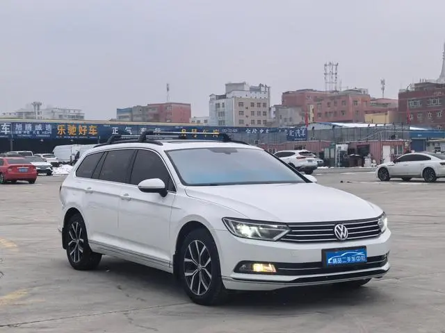 Volkswagen Wei Lan 380TSI two-wheel drive comfort version