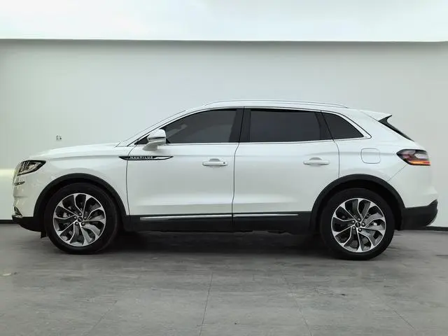 Lincoln Navigator 2.0T four-wheel drive Exclusive Edition