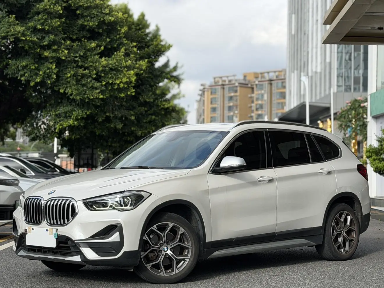 BMW BMW X1 sDrive20Li Exclusive type