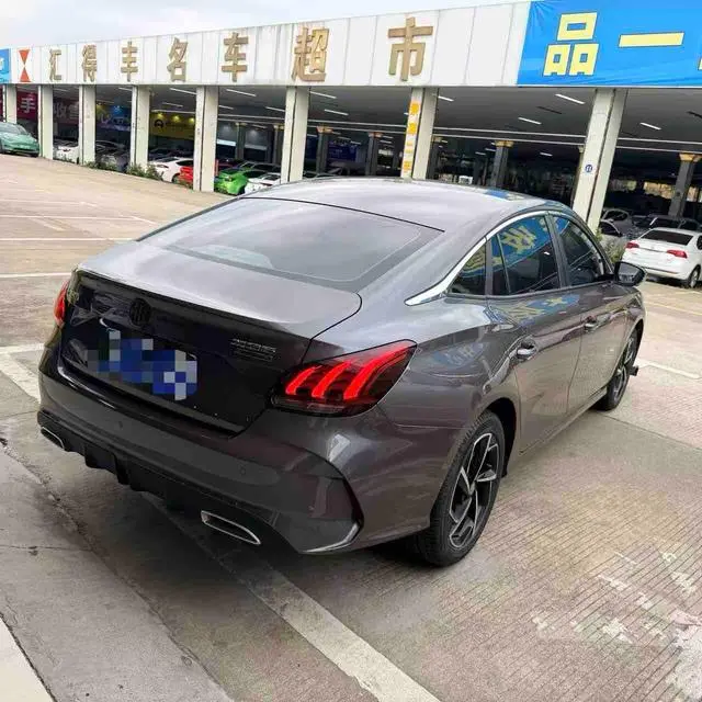 MG MG5 300TGI DCT Green Luxury Luxury Edition