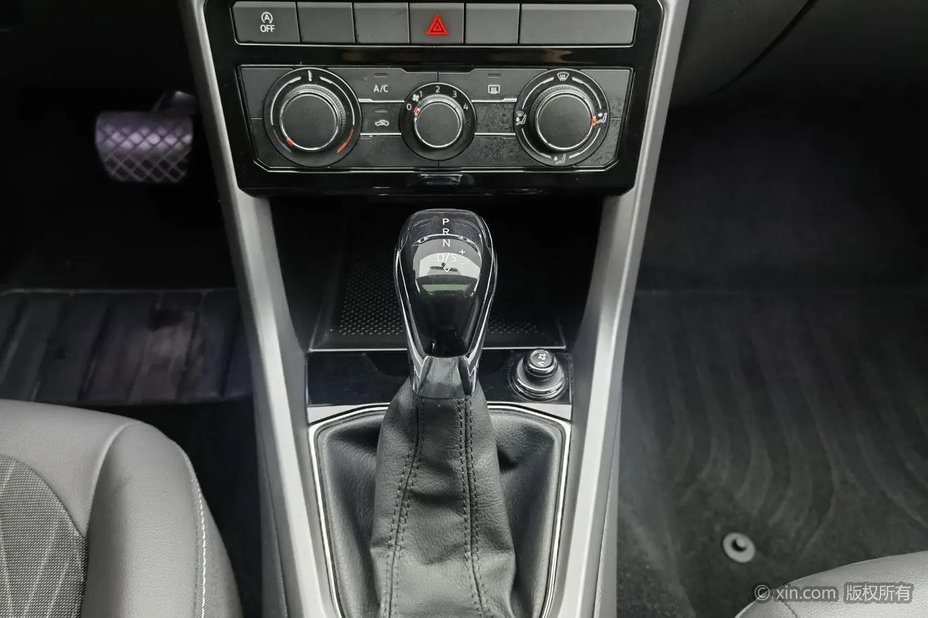 Volkswagen Tu Kai 280TSI DSG Comfort Edition